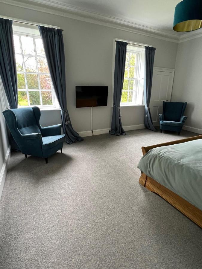 Broomhouse Farmhouse Cheswick  部屋 写真