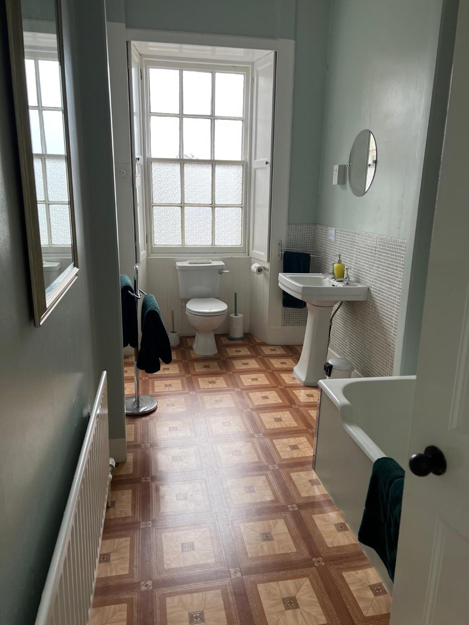 Broomhouse Farmhouse Cheswick  エクステリア 写真